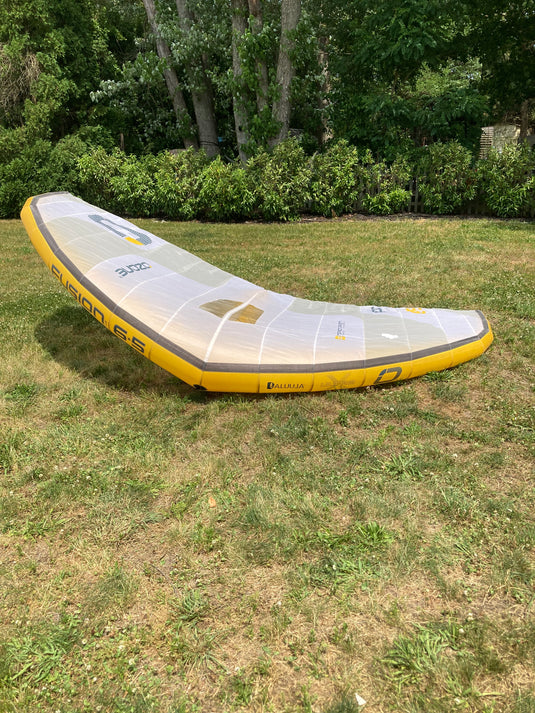 Front, topside of wing