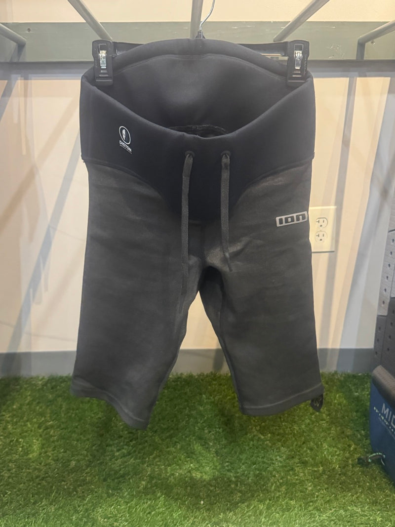 Load image into Gallery viewer, Ion Surf Shield Shorts USED

