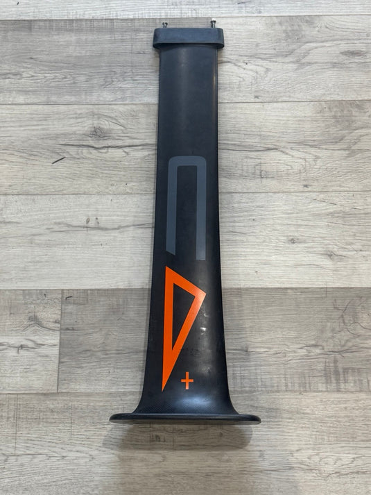 Code + UHM Carbon Mast 75cm USED