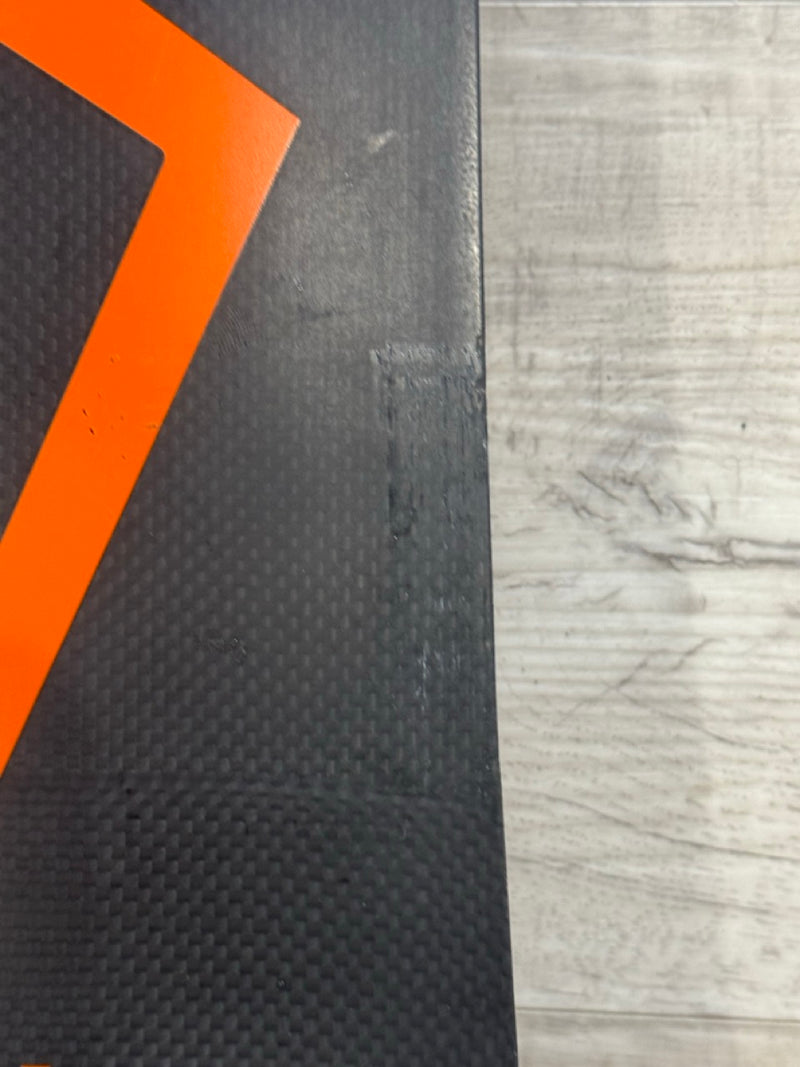Load image into Gallery viewer, Code + UHM Carbon Mast 75cm USED
