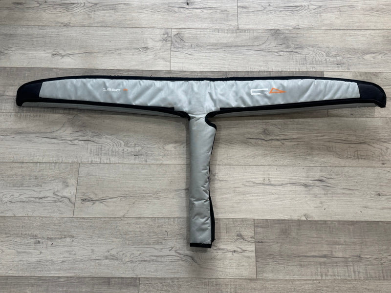 Load image into Gallery viewer, Code 1250R Front Wing USED
