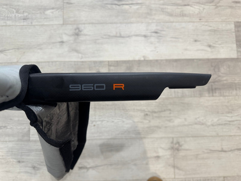 Load image into Gallery viewer, Code 960R Front Wing USED
