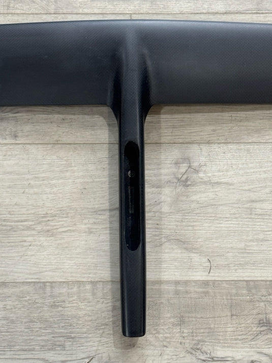 Code 1075R Front Wing USED