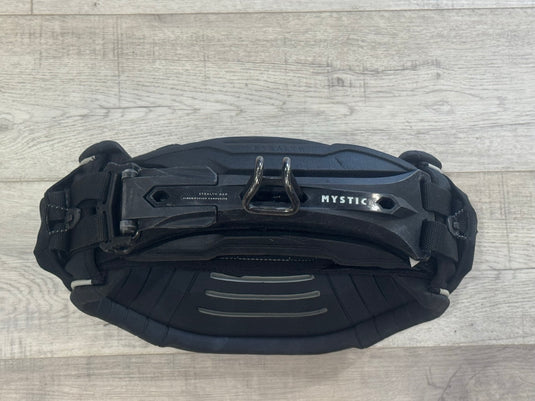 2023/2024 Mystic Stealth Waist Harness W/Spreader Bar Medium USED