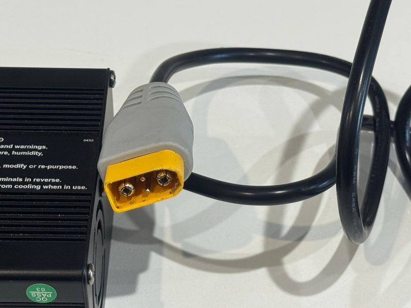 Load image into Gallery viewer, Foil Drive MAX Kit Max High Power W/Battery and 3 Blade upgrade Complete USED
