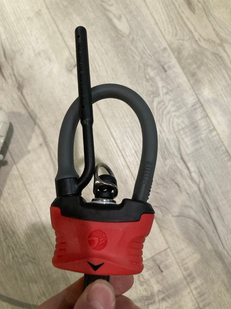 Load image into Gallery viewer, 2025 Cabrinha COS Overdrive Trimlite Control Bar USED
