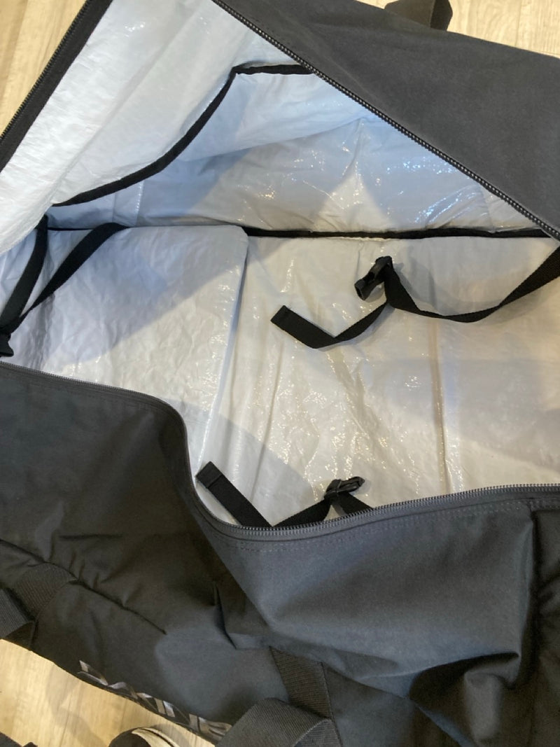 Load image into Gallery viewer, Kiteboarding travel bag interior
