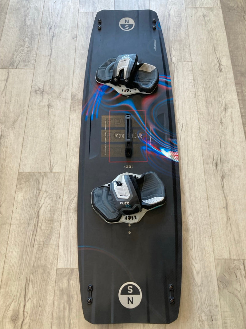 Load image into Gallery viewer, 2024 North Foucus TT W/2025 North Flex Pro Bindings Small USED
