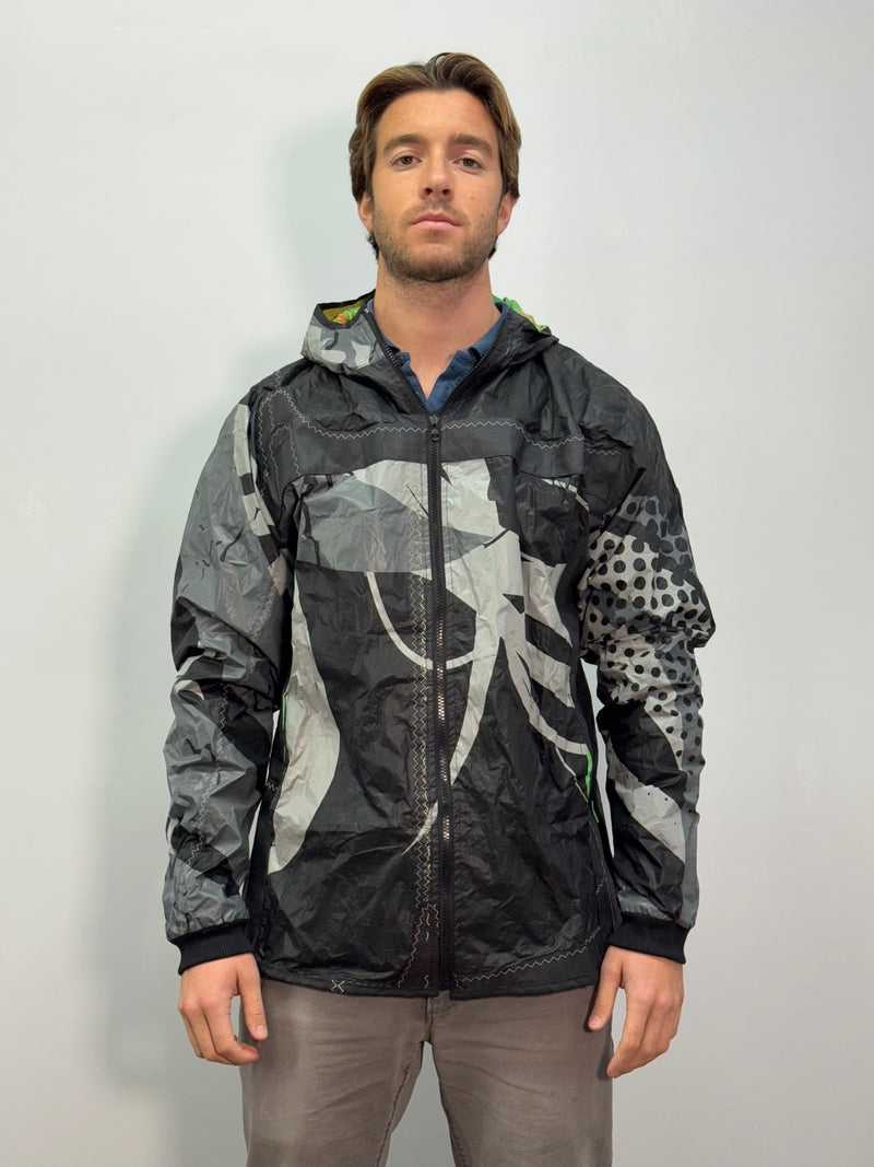 Load image into Gallery viewer, Proeve Recycled Kite Jacket
