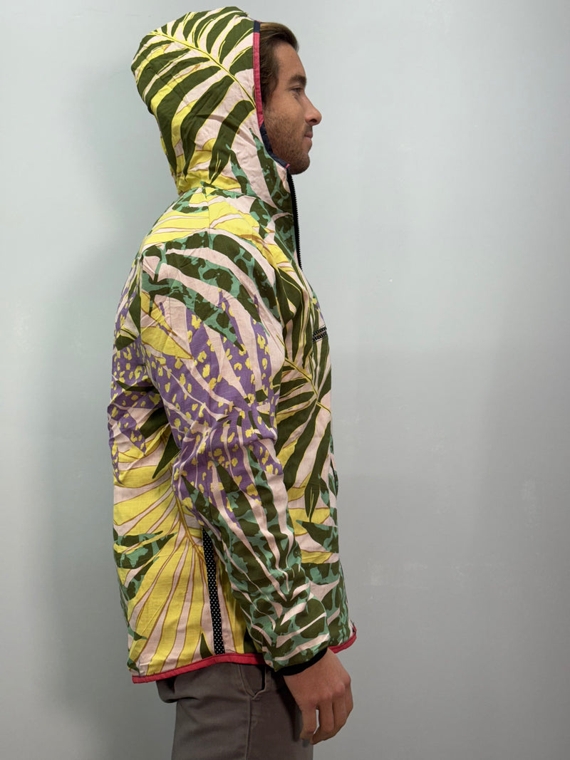 Load image into Gallery viewer, Proeve Recycled Kite Jacket
