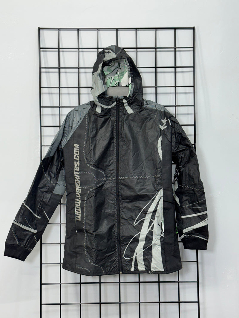 Load image into Gallery viewer, Proeve Recycled Kite Jacket
