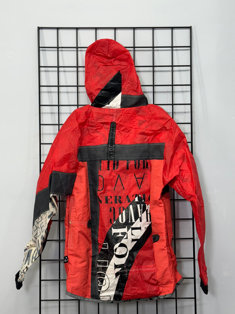 Load image into Gallery viewer, Proeve Recycled Kite Jacket
