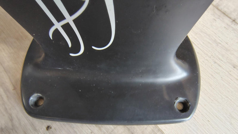 Load image into Gallery viewer, Green Hat Kiteboarding-Lift 170 Surf Complete Foil USED- Close Up View of Right Base Plate Holes
