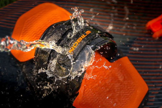 Green Hat Kiteboarding-Nobile IFS Nano Binding (Black/Orange)-Live Shot-IFS Nano on a Kiteboard