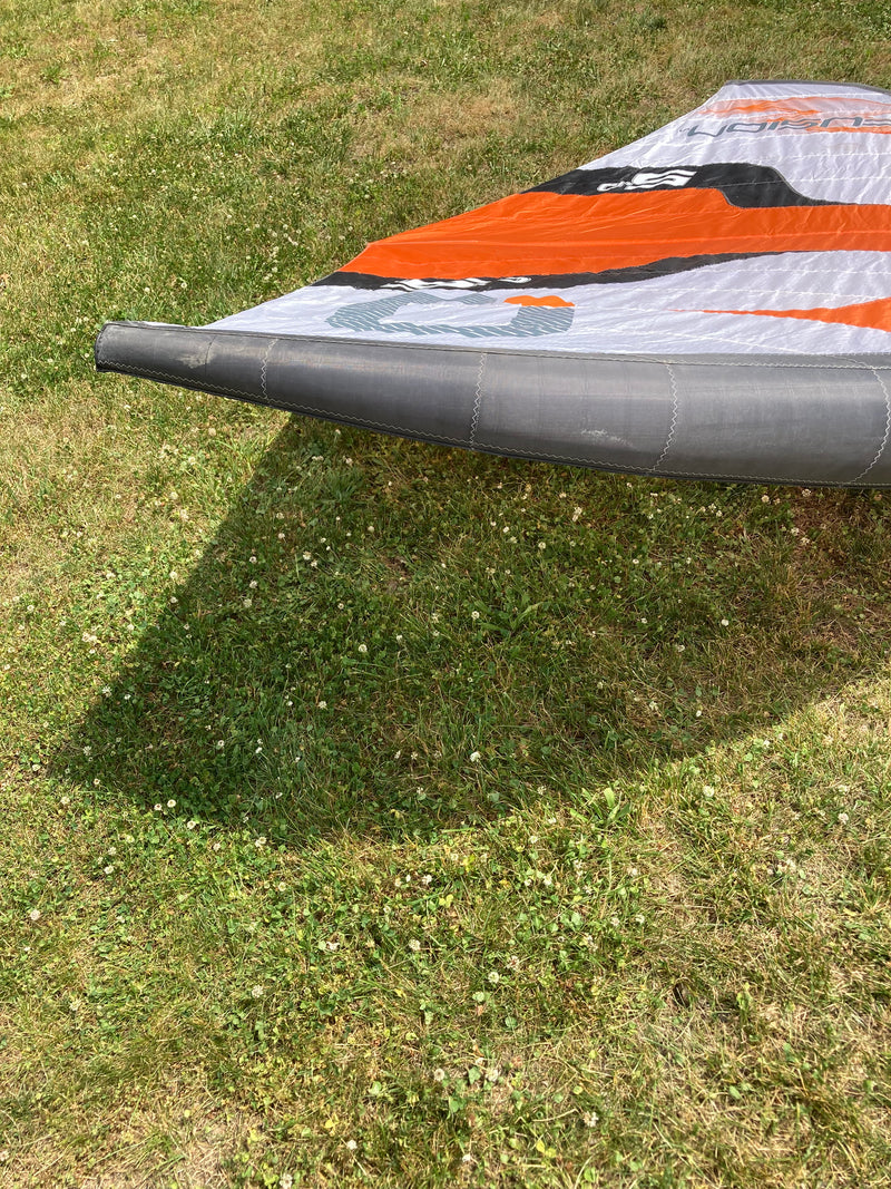 Load image into Gallery viewer, Left side wing tip.
