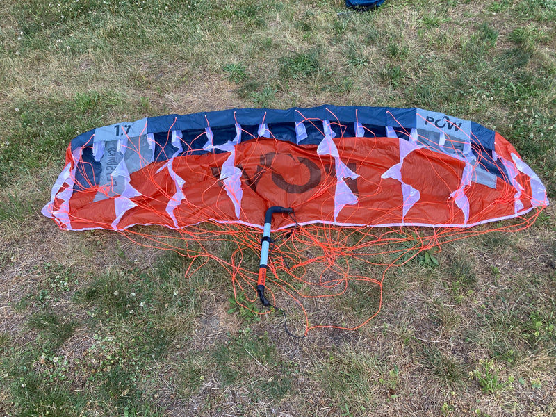Load image into Gallery viewer, Rear bottom side view of para wing, bar, and lines.
