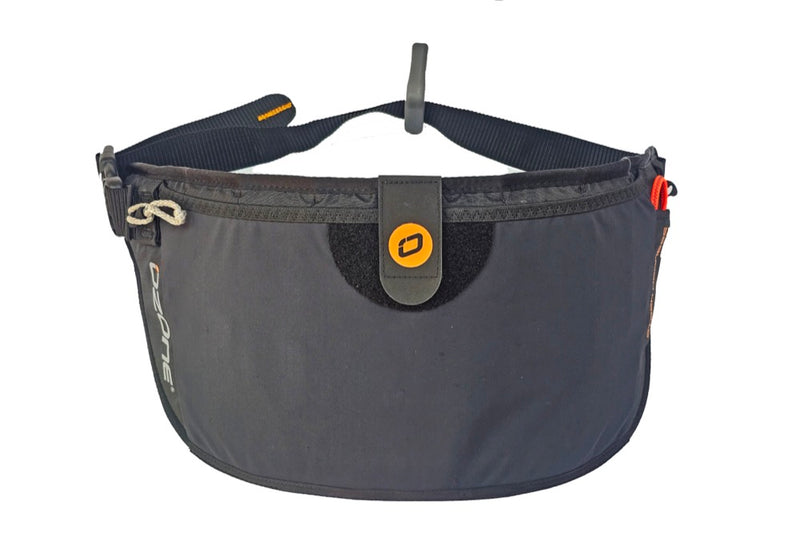 Load image into Gallery viewer, Black Ozone Parawing Stash Harness with a brand logo on a white background
