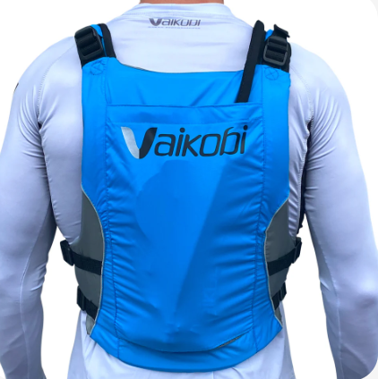 Load image into Gallery viewer, Green Hat Kiteboarding-Vaikobi Hydration Bladder in Back of PDF Vest on a White Background
