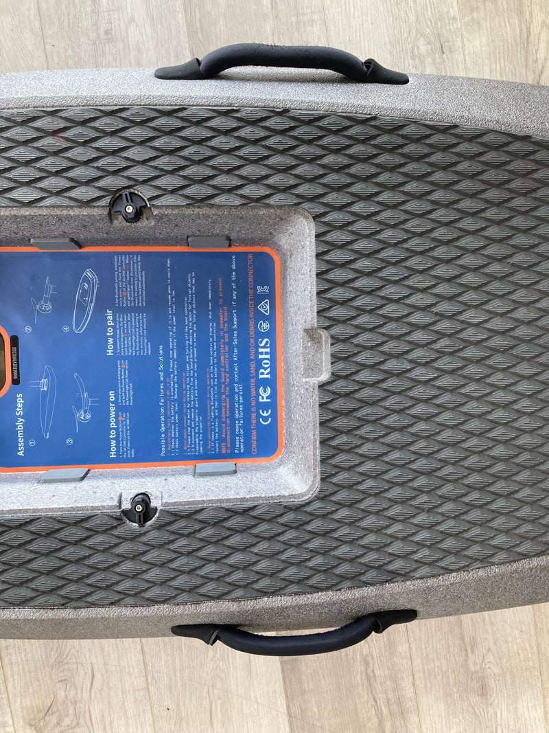 Load image into Gallery viewer, Green Hat Kiteboarding-Waydoo Flyer One+ Efoil-Battery Dock
