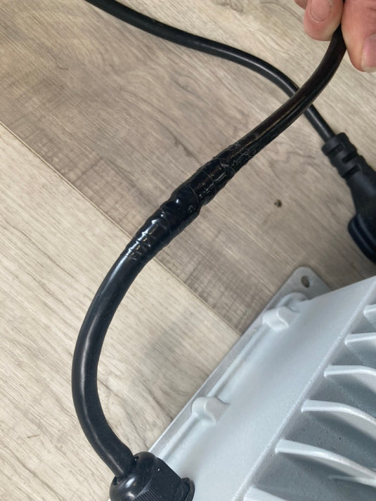 Green Hat Kiteboarding-Waydoo_Flyer_One_Fast_Battery_Charger_USED-Cord Repair View