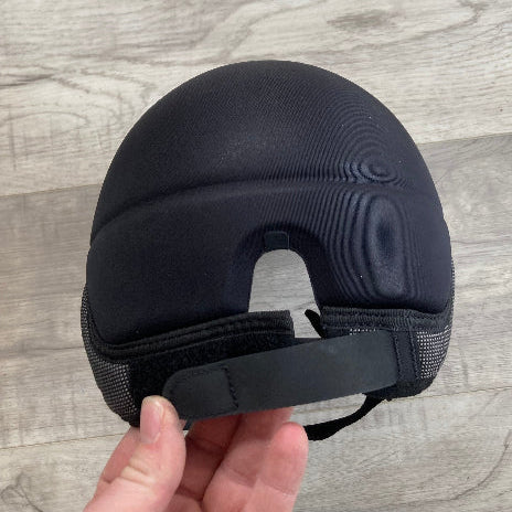 Load image into Gallery viewer, Green Hat Kiteboarding-Manera S-Foam Helmet-USED-Back View
