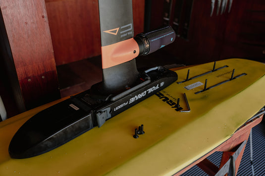 Foil Drive X Code Integrated Mast