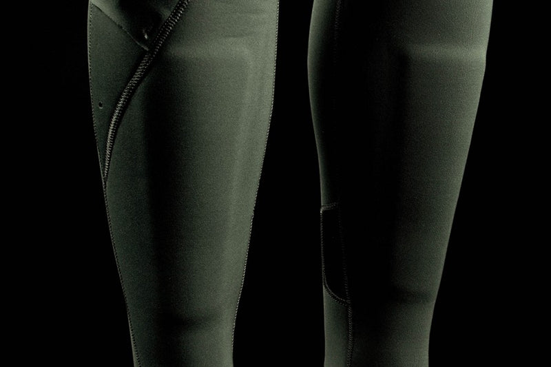 Load image into Gallery viewer, Mystic Dazzled 5/3 Back-Zip Women&#39;s Full Wetsuit
