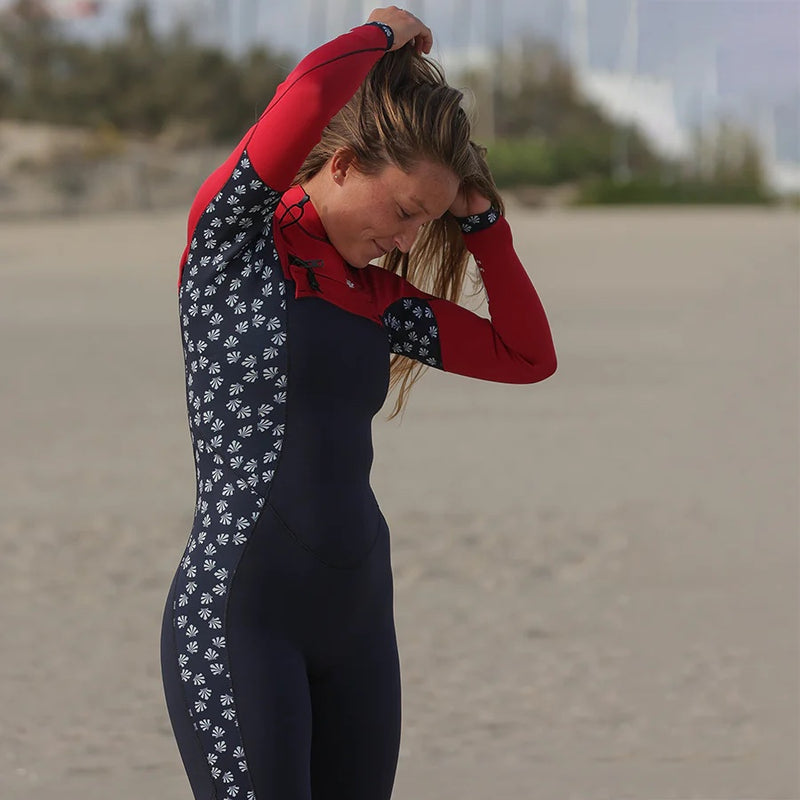 Load image into Gallery viewer, Saint Jacques Lisa Yamamoto 5/3 Front-Zip Womens Wetsuit

