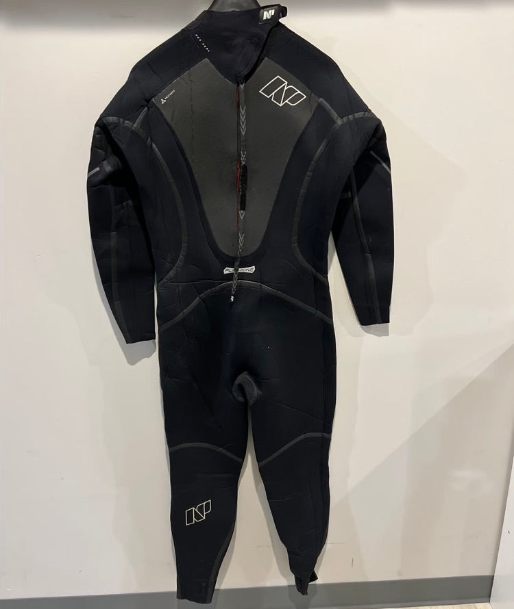 Load image into Gallery viewer, NP Edge 4/3 XX-Large Wetsuit  USED
